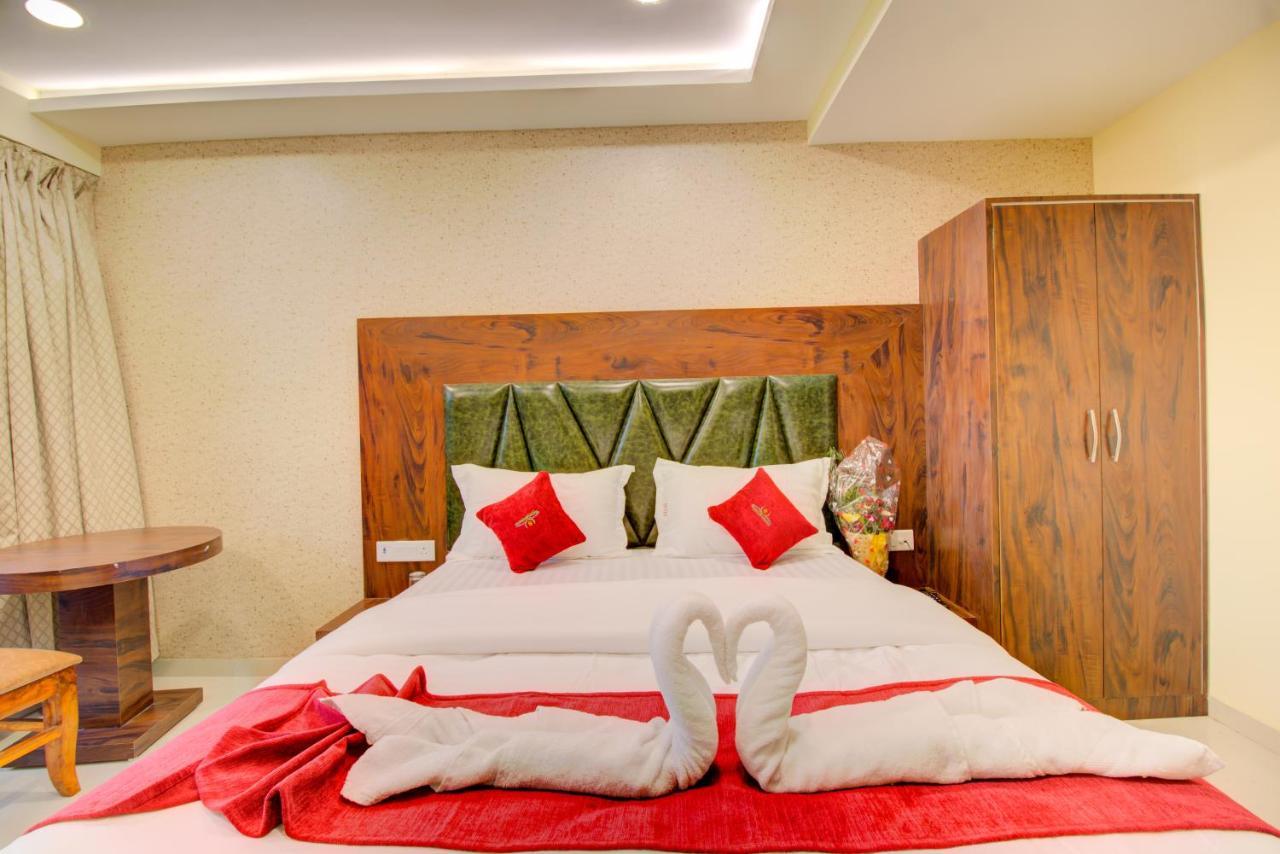 Hotel Samaira Residency,Dombivali Dive Εξωτερικό φωτογραφία