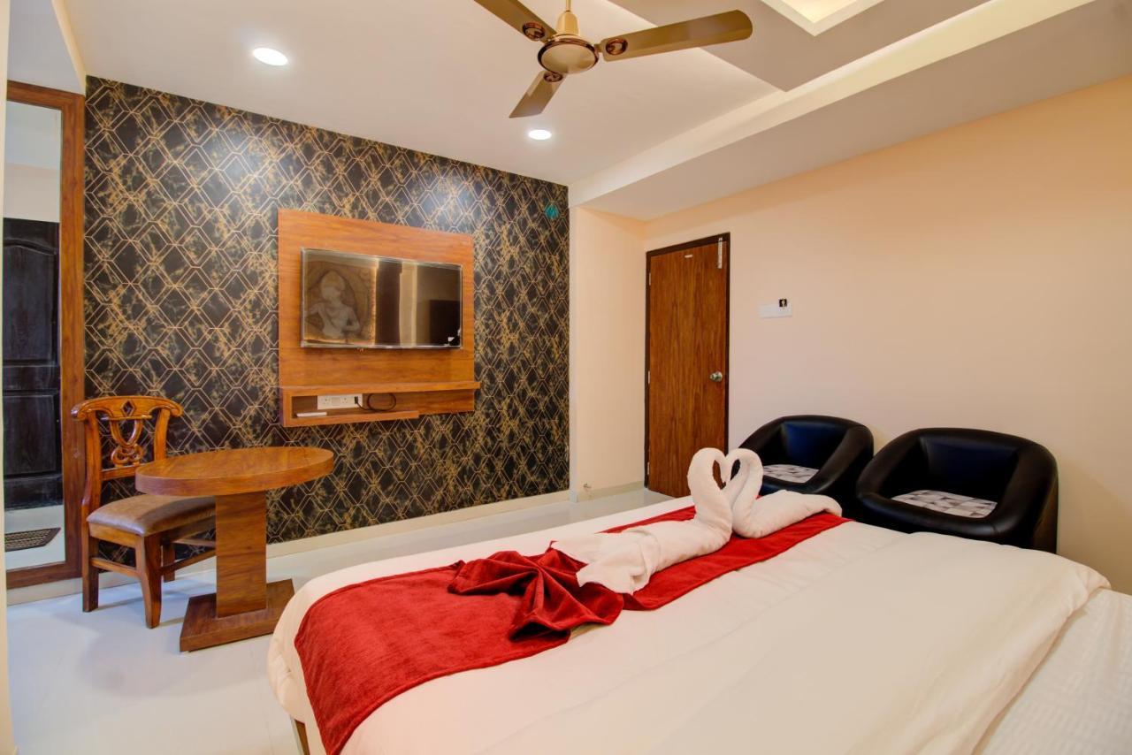 Hotel Samaira Residency,Dombivali Dive Εξωτερικό φωτογραφία