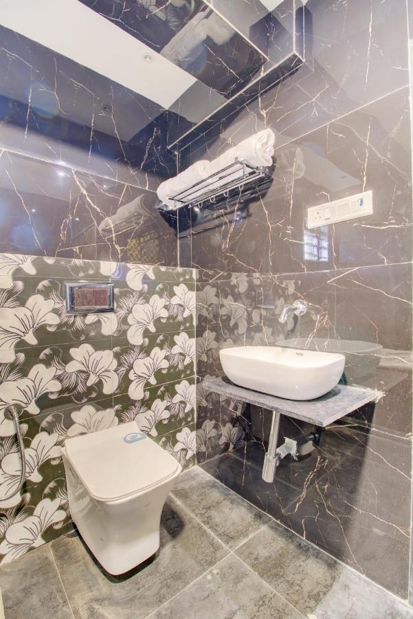 Hotel Samaira Residency,Dombivali Dive Εξωτερικό φωτογραφία
