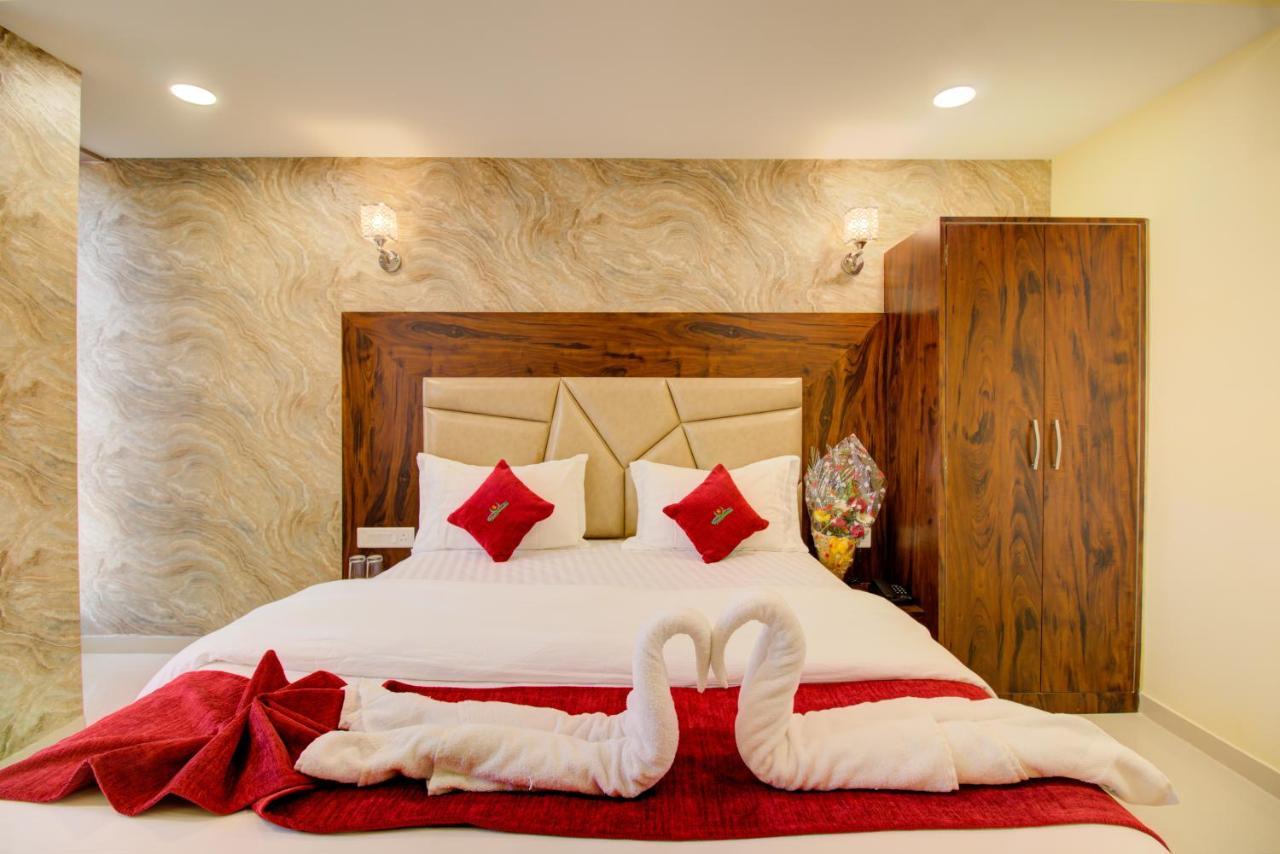 Hotel Samaira Residency,Dombivali Dive Εξωτερικό φωτογραφία